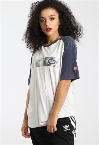 90S NIKE PRINT SPELL OUT T-SHIRT