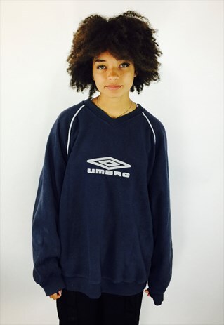 UMBRO OVERSIZED FLEECE SWEATSHIRT
