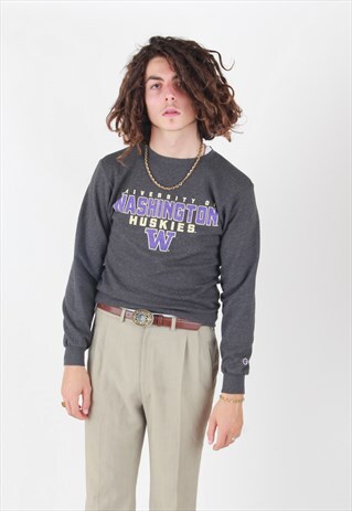 VINTAGE CHAMPION SWEATSHIRT