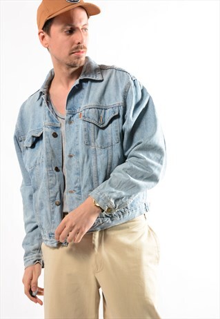 VINTAGE DENIM JACKET.