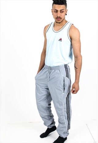 VINTAGE ADIDAS TROUSERS T5