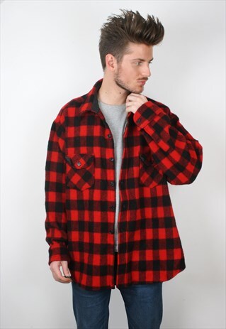 VINTAGE BLACK AND RED WOOL MIX WOOLRICH SHIRT