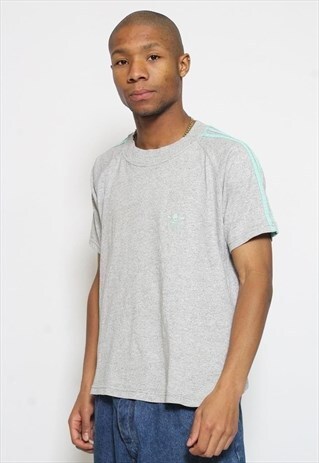 VINTAGE ADIDAS T-SHIRT GREY