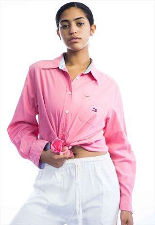 VINTAGE TOMMY HILFIGER LOGO SHIRT 90S X 7.1