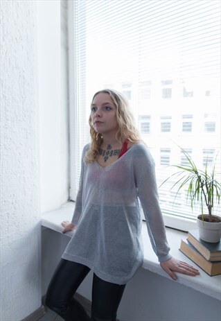 VINTAGE 90'S SILVER TOP