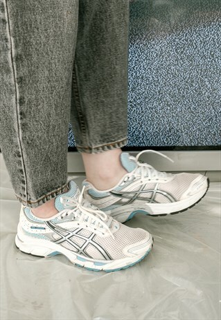 ASICS VINTAGE GEL SNEAKERS