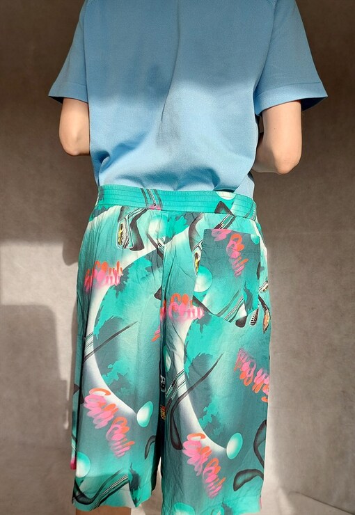 garment image