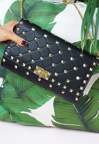 BLACK GOLD STUD CHAIN STRAP CLUTCH BAG