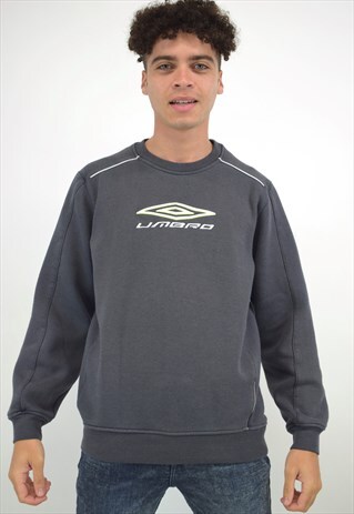 VINTAGE 90S UMBRO GREY SWEATER
