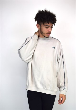 VINTAGE 90'S UMBRO SWEATSHIRT