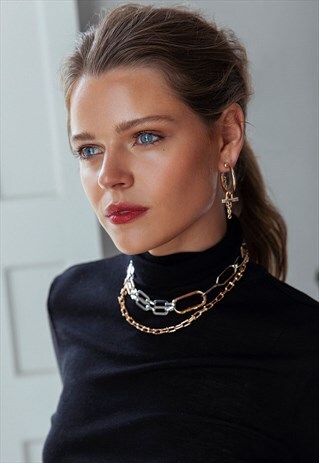 SILVER & GOLD TONE CHAINED GOLD NECKLACE