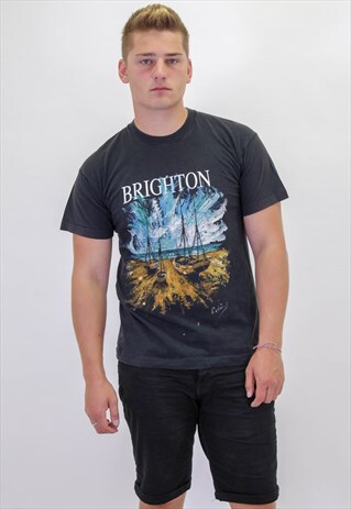 VINTAGE GRAPHIC T-SHIRT