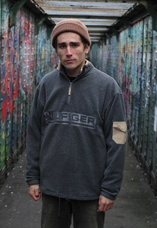 VINTAGE 90S TOMMY HILFIGER GREY Q ZIP FLEECE JACKET