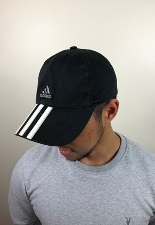 VINTAGE BLACK ADIDAS CAP