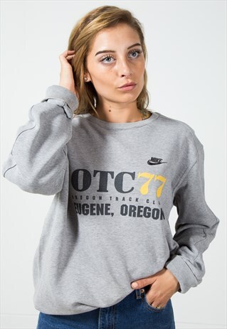 VINTAGE NIKE SWEATSHIRT / S1673