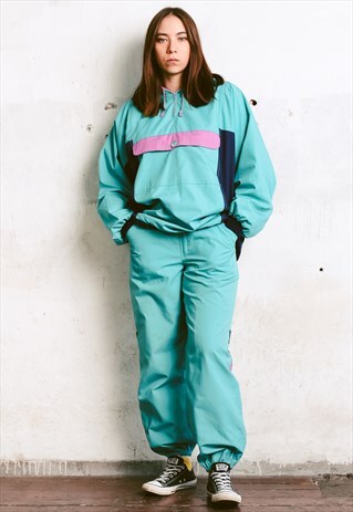 VINTAGE 80S HOODED SMOCK JACKET AND PANTS TRACKSUIT