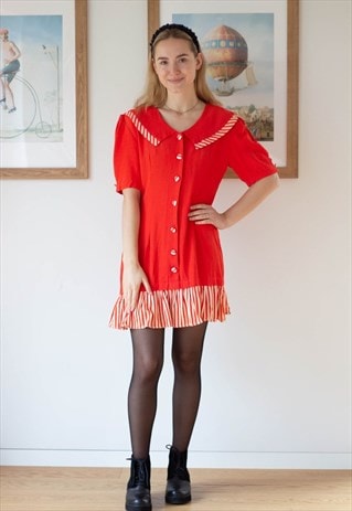 Bright red stripe details short sleeve dress