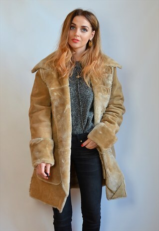 VINTAGE 1970'S CARAMEL SHEEPSKIN FAUX FUR COAT