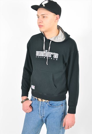 VINTAGE UMBRO HOODIE IN BLACK