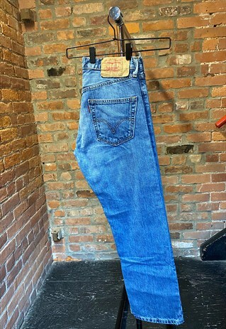 VINTAGE 90S LEVI'S 501 MEDIUM WASH HIGH-RISE MOM JEANS (30)