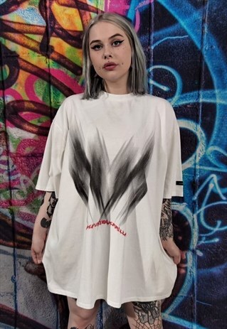 REFLECTIVE GRAFFITI TEE LUMINOUS ABSTRACT T-SHIRT IN WHITE