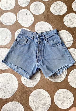 VINTAGE 90'S LIGHT WASH HIGH WAISTED DENIM SHORTS - XS