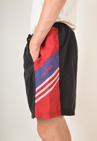 VINTAGE ADIDAS SHORTS SIZE XL (3101)
