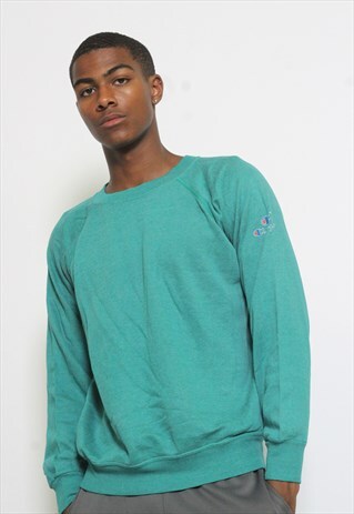 VINTAGE CHAMPION SWEATSHIRT