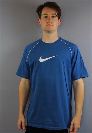 VINTAGE NIKE T SHIRT IN BLUE WITH PRINTED SWOOSH LOGO AND PI