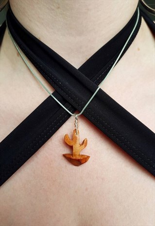 AVOCADO SEED WILD CACTUS NECKLACE