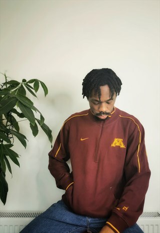 NIKE ZIP UP SWEATSHIRT
