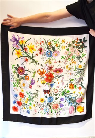VINTAGE GUCCI BOTANICAL FLORAL LUXURY SILK SCARF
