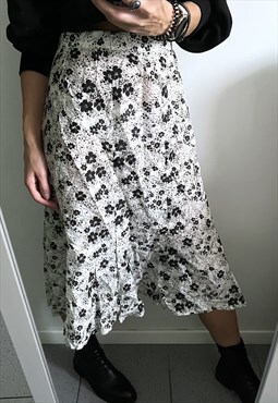 Maxi White Floral Skirt 