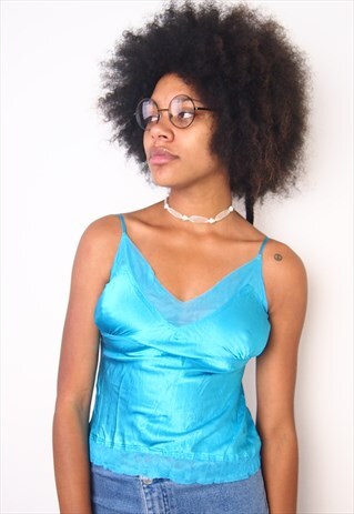 TEAL TOP WITH LACE DETAIL