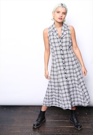 VINTAGE 90S BLACK GINGHAM BUTTON MIDI DRESS