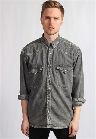 VINTAGE LEVI'S DENIM SHIRT