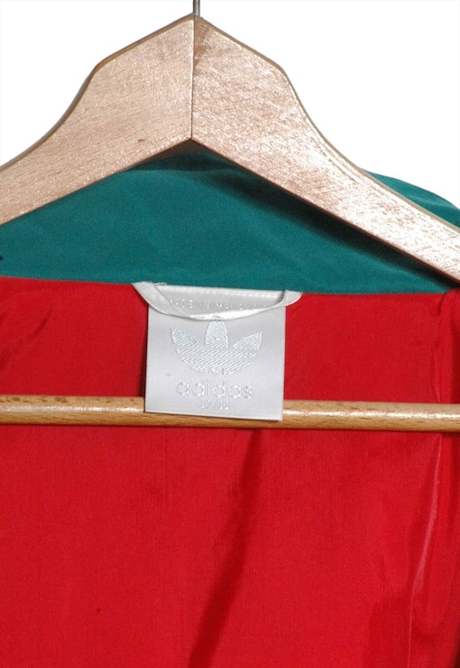 garment image