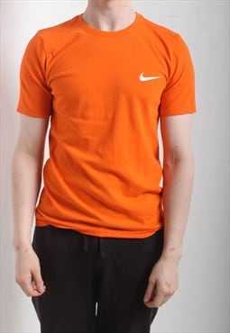 Vintage Nike T-Shirt Orange