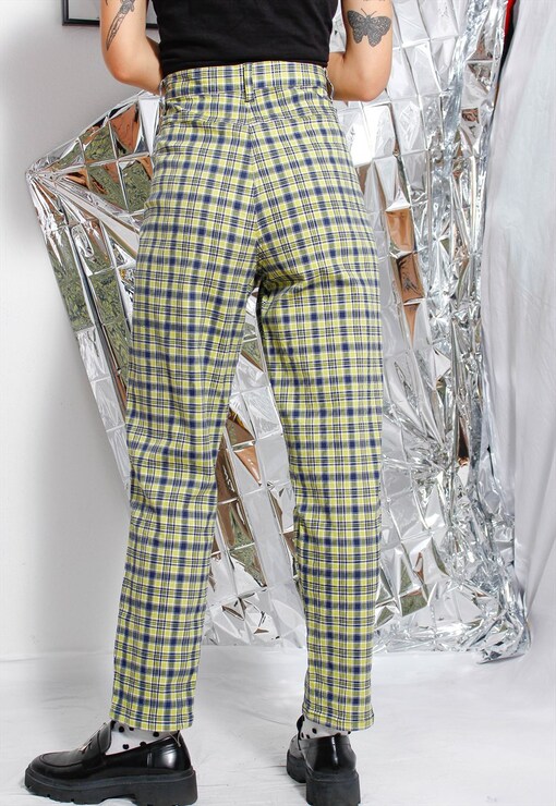 garment image