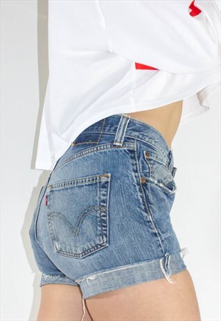 VINTAGE 90'S 501 MID RISE LEVI SHORTS
