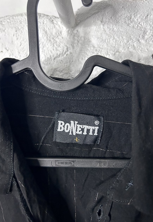 garment image