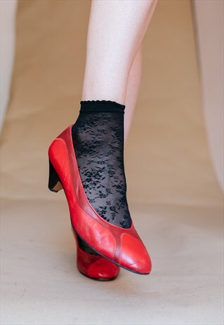 VINTAGE 80S RED LEATHER SHOES