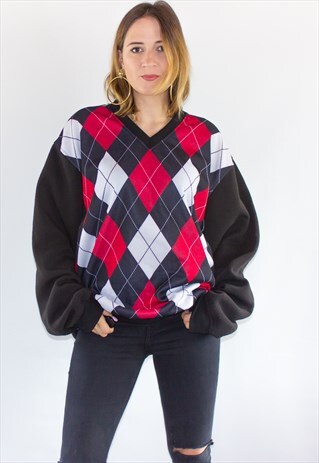 VINTAGE OVERSIZED DIAMOND SWEATER