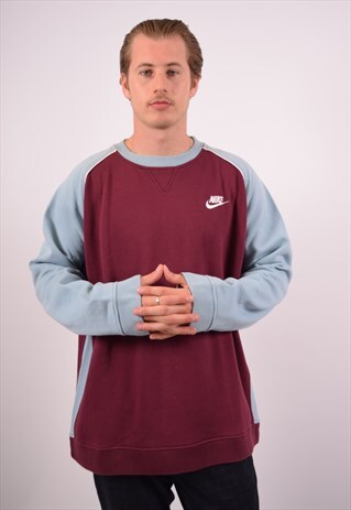 NIKE