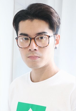 TORTOISE SQUARE GLASSES
