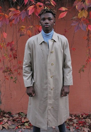 BURBERRY TRENCH-COAT FAIT-MAIN