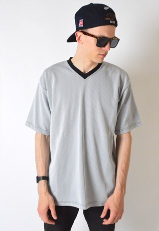 VINTAGE 90S BLACK AND WHITE STRIPED MINIMALIST T-SHIRT