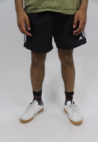 VINTAGE ADIDAS BLACK SPORT SHORTS
