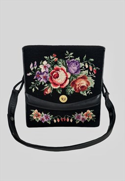 70's Vintage Ladies Fabric Floral Tapestry Leather Bag