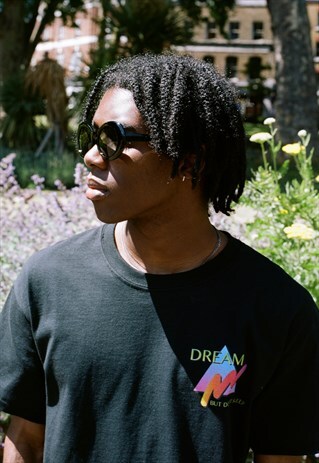 OVAL COBAIN SUNGLASSES WITH BLACK COLOURED FRAME UV 400